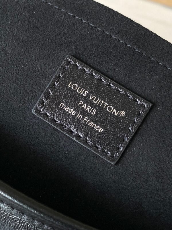 LV CarryAll East West -M28160-Premium