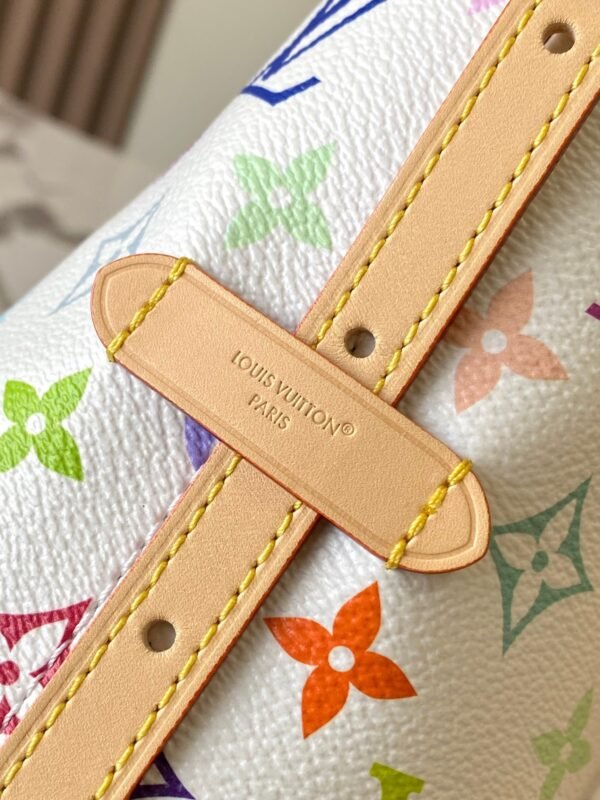 LV TM Carryall East West -M27578-Premium