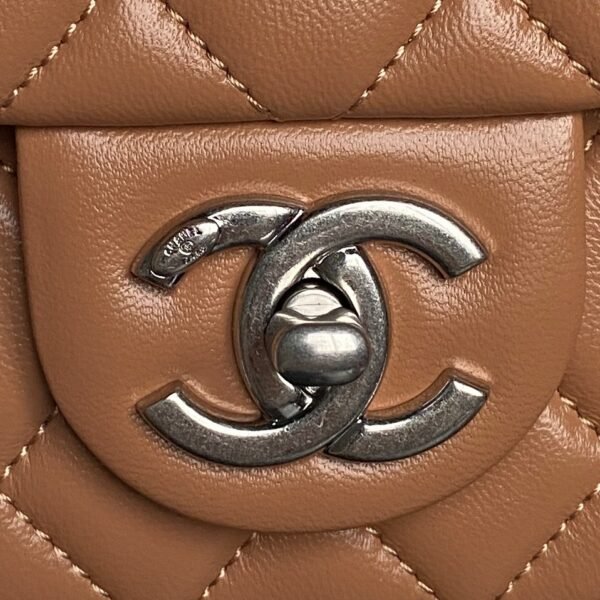 Chanel 25B Classic Flap HandBag - Premium
