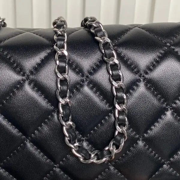 Chanel 25B Classic Flap HandBag - Premium