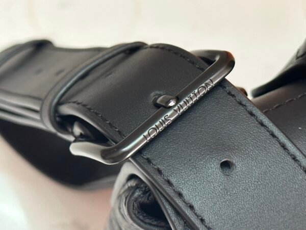 LV Steamer PM -M24436-Premium