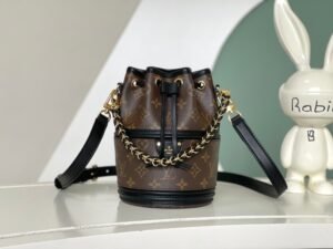 LV  CANOé Bucket bags - M83480 - Premium