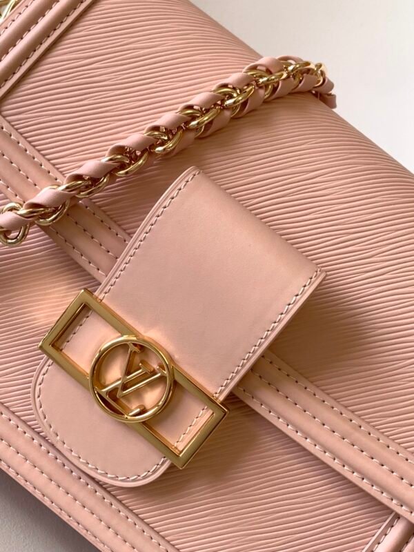 2 (15) LV Dauphine MM -M56141, M23635, M23635- Premium