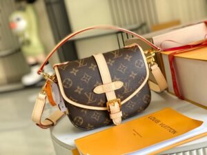 LV Saumur BB -M46740-Premium