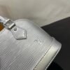 2 (32) LV Nano Alma -M82682-Premium