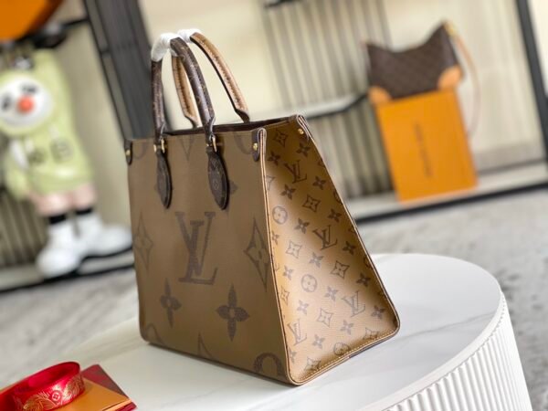 LV OnTheGo MM -M45039-Premium