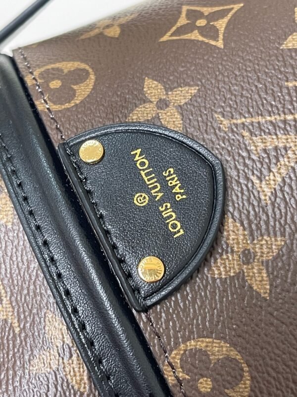 LV  CANOé Bucket bags - M83480 - Premium