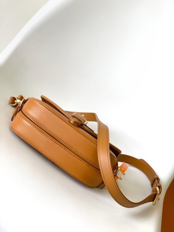 LV Saumur BB -M23469-Premium