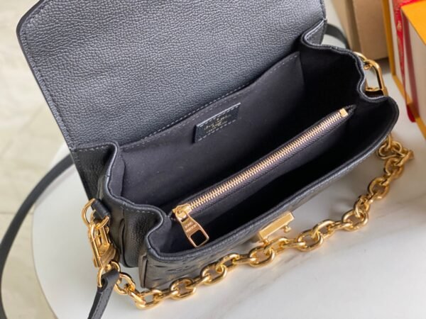 2 (8) LV Pochette Métis East West -M46595-Premium