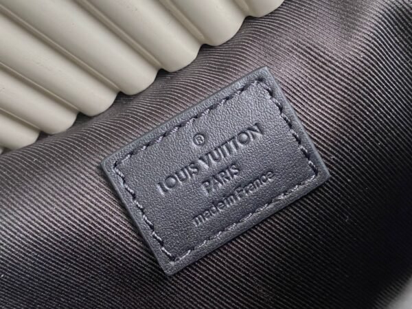 LV Steamer -M81746-Premium