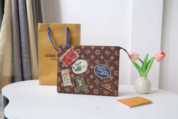 LV Toilet Pouch -M83487 -Premium