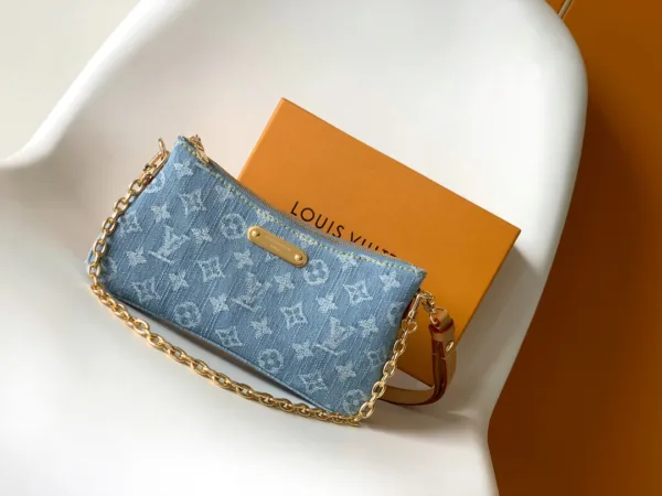 2 (1) LV Liv Pochette -M83532 -Premium