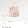 2 (11) LV OnTheGo BB -M47115 -Premium