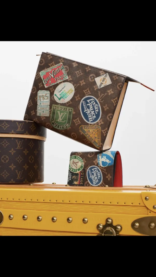 LV Toilet Pouch -M83487 -Premium