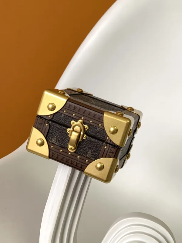 LV Pyramid Trunk -M10052 -Premium