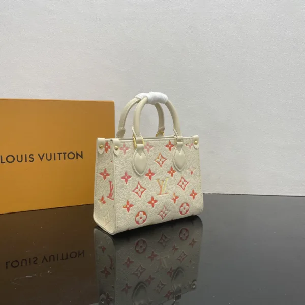 2 (2) LV OnTheGo BB -M47115 -Premium