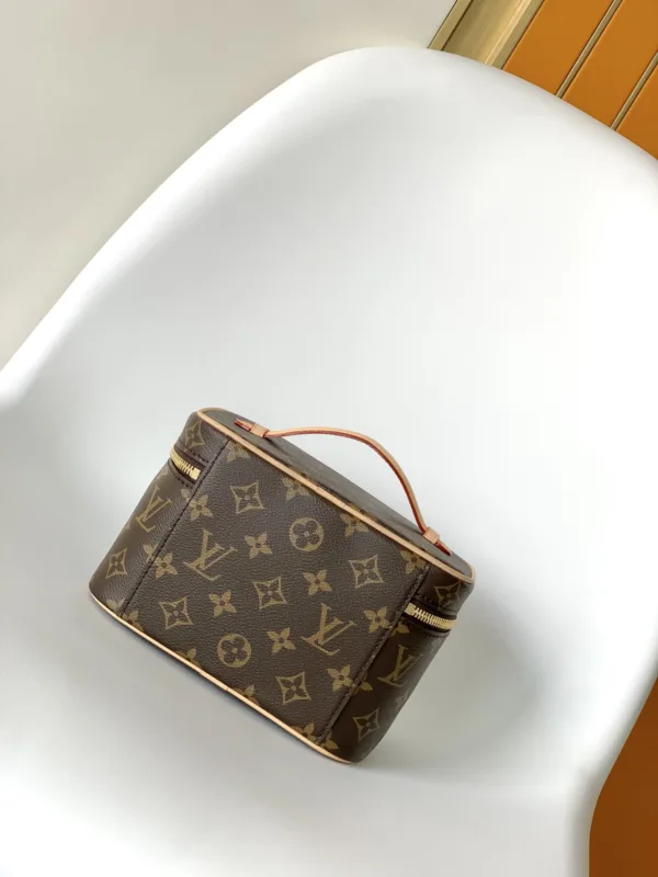 2 (3) LV Nice Mini -M44495-Premium