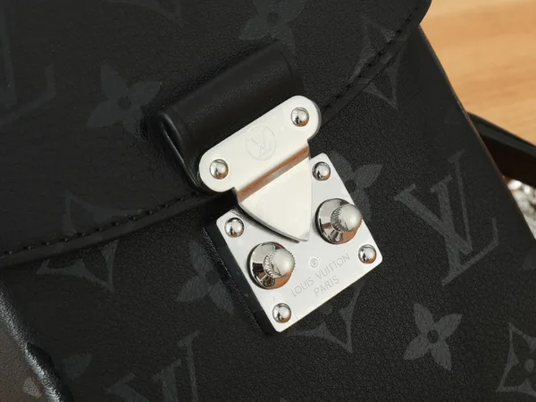 LV Camera Box -M11269 -Premium