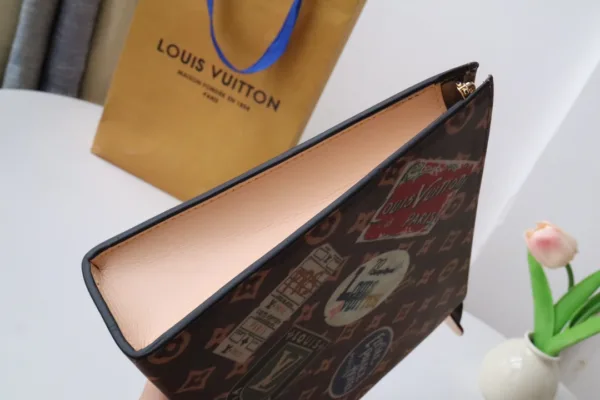 LV Toilet Pouch -M83487 -Premium