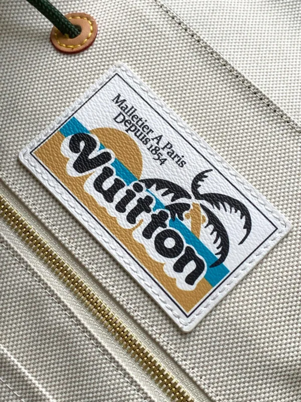 LV Christopher -M24994 -Premium