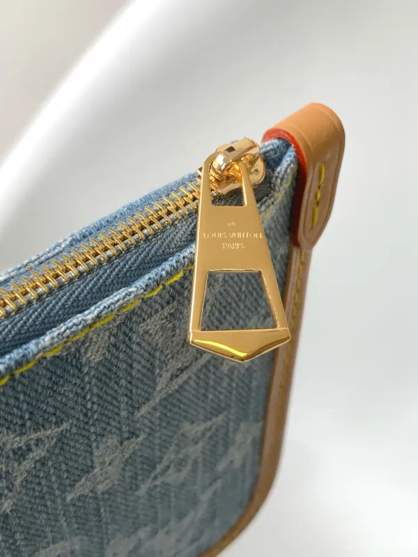 LV CarryAll PM -M11462 -Premium