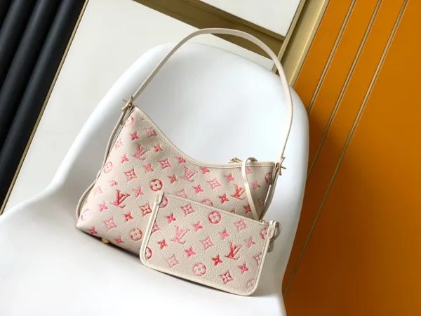 7wsxc1715876594581_2 LV CarryAll PM -M24652 -Premium